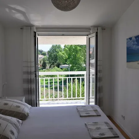 Appartement Flora *