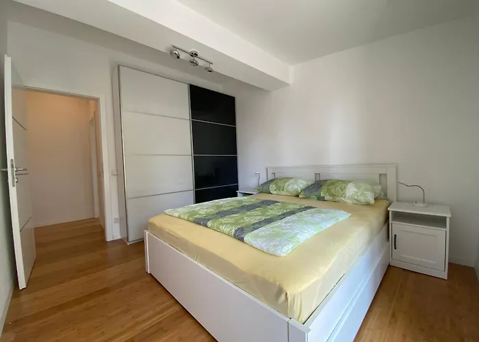 Apartman Flora Kastela